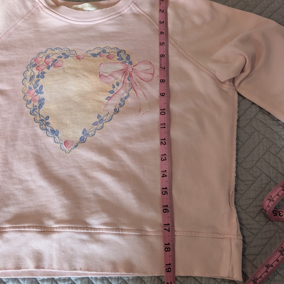 LoveShackFancy Pastel Pink Heart/Bow Sweatshirt Size XS (0221) - Picture 5 of 10